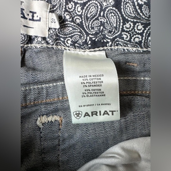 NWT Ariat Mid Rise Denim Jeans - Picture 4 of 8